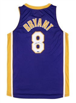 Kobe Bryant Signed Los Angeles Lakers Road No. 8 Jersey (UDA)